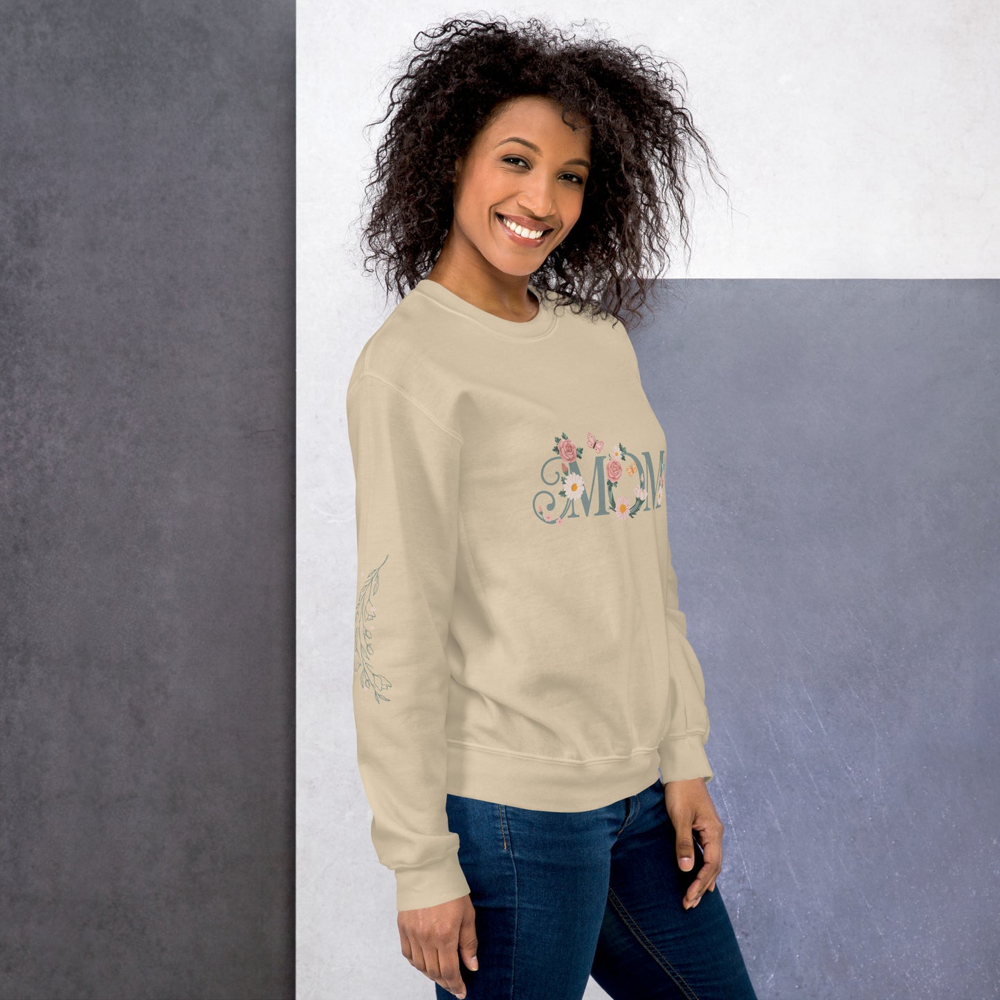 Floral Mom Sweatshirt – Beautiful Pastel Design with Sleeve Accent